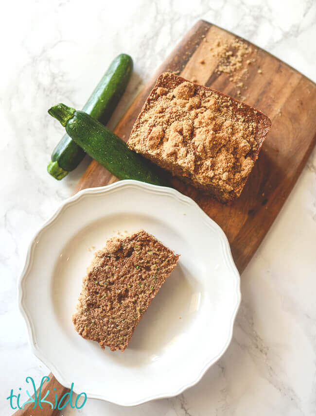 Amazing Zucchini Bread Recipe with the Best Crumb Topping